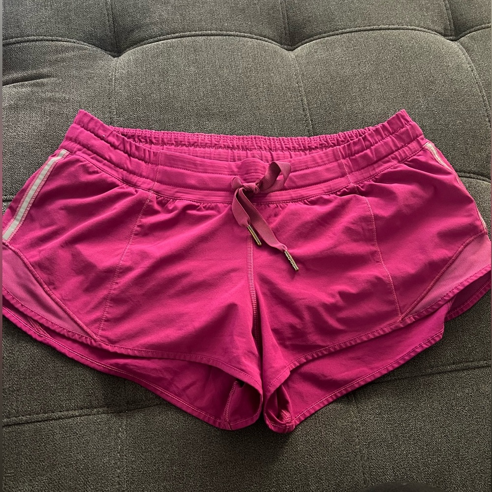 lululemon athletica Lululemon Hotty Hot Shorts W Tie Front - Women